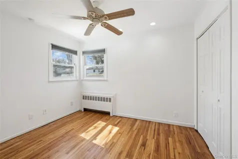 31 Evelyn Lane Syosset NY 11791