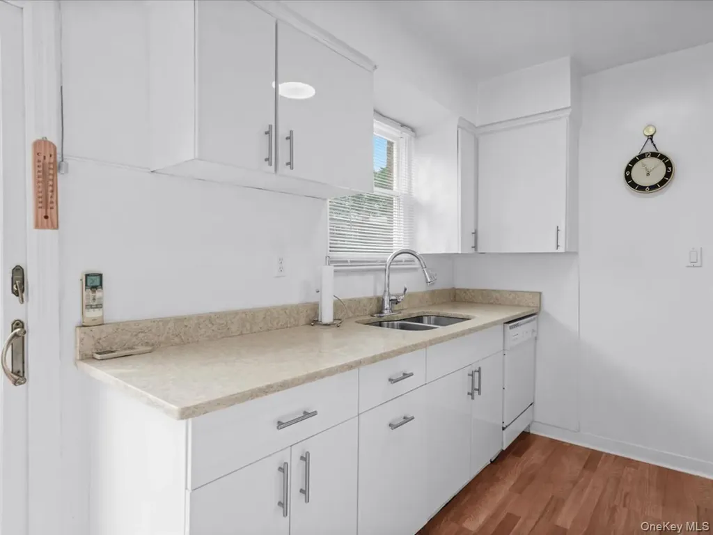 15314 76th Road Flushing NY 11367