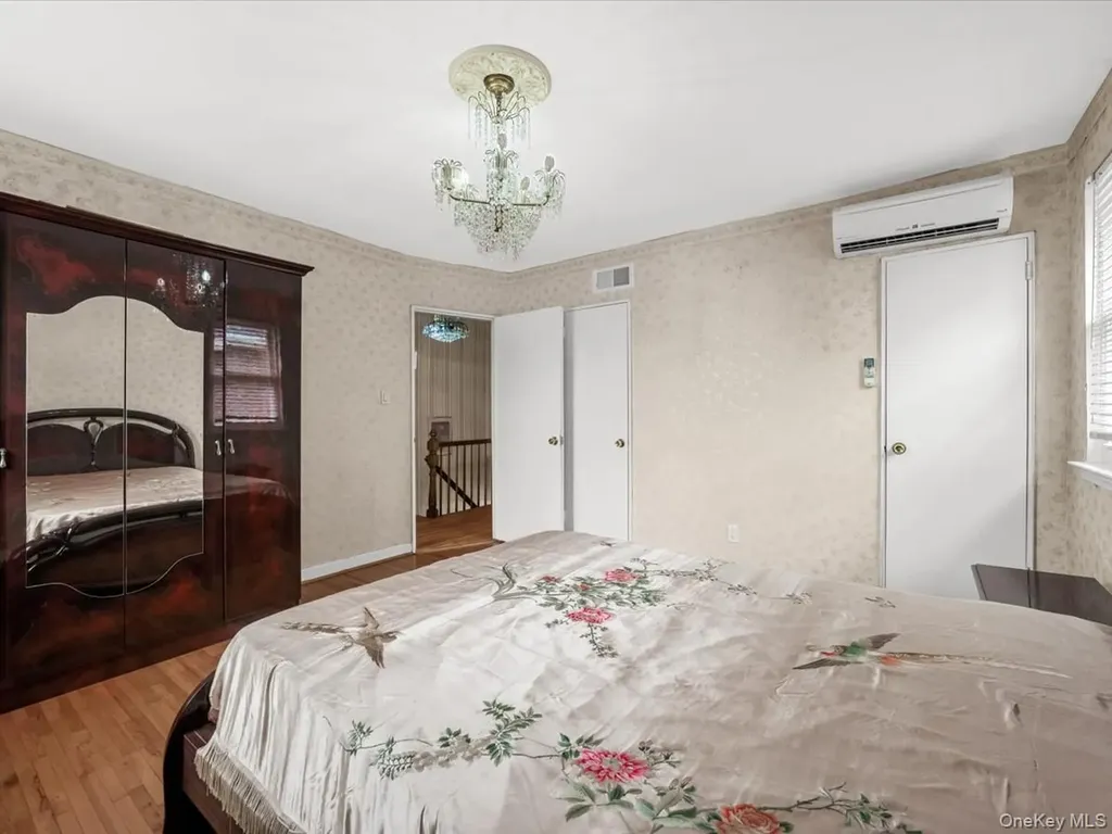 15314 76th Road Flushing NY 11367