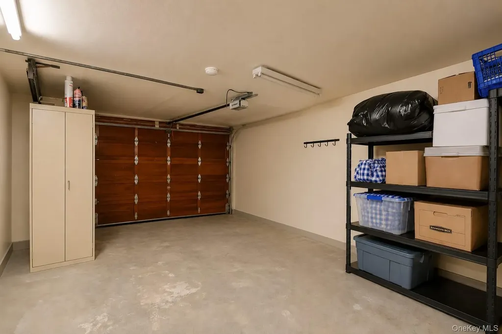 561 Golf Drive Valley Stream NY 11581