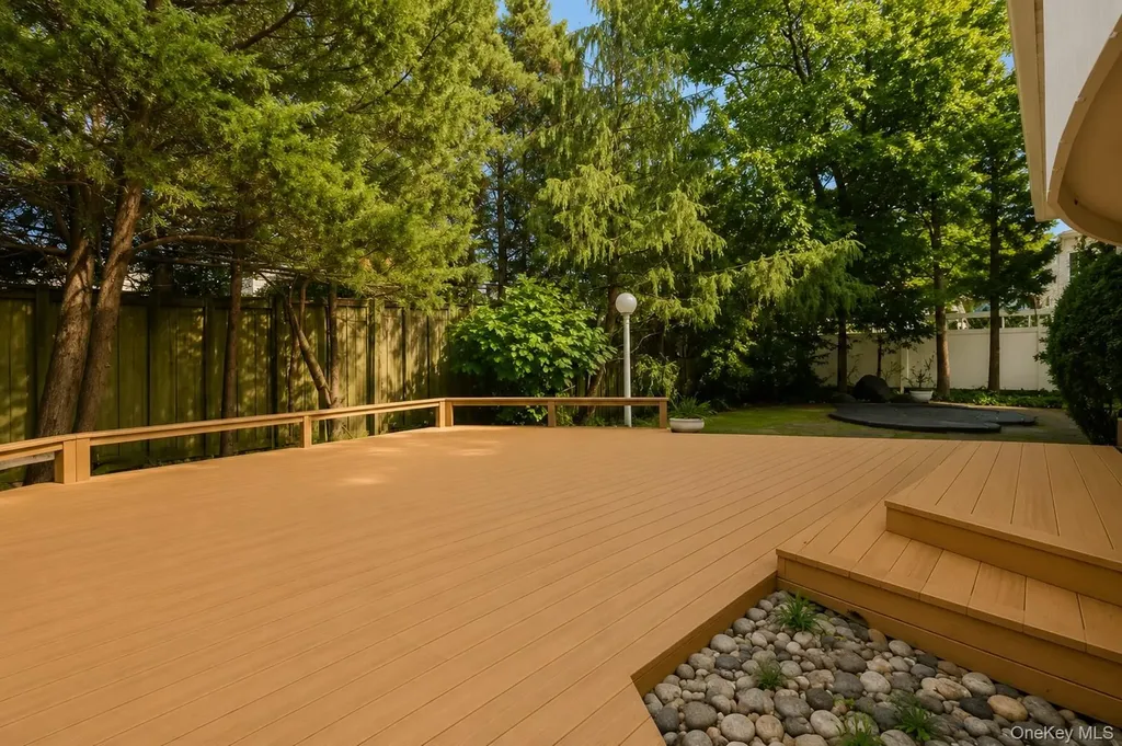 561 Golf Drive Valley Stream NY 11581