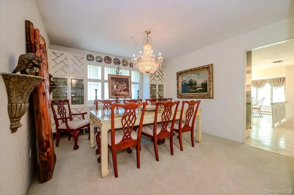 561 Golf Drive Valley Stream NY 11581