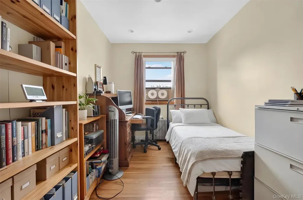 198-23 29th Avenue Flushing NY 11358