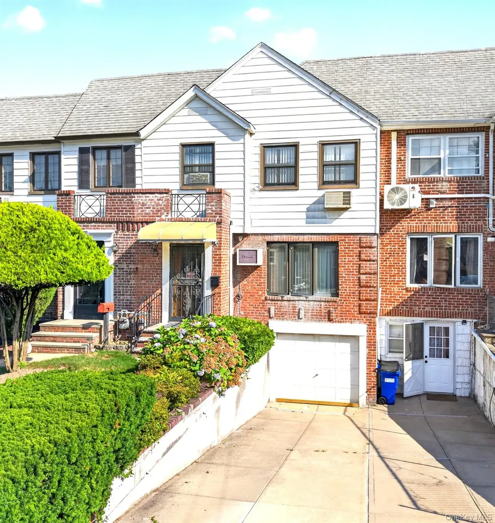 198-23 29th Avenue Flushing NY 11358