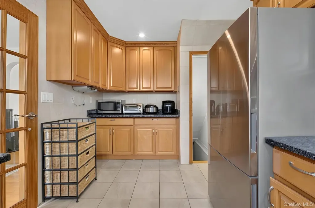198-23 29th Avenue Flushing NY 11358