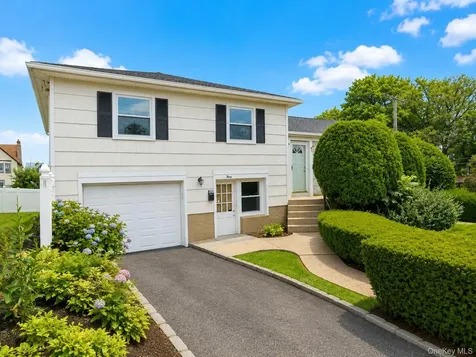3 Soundview Street New Rochelle NY 10805