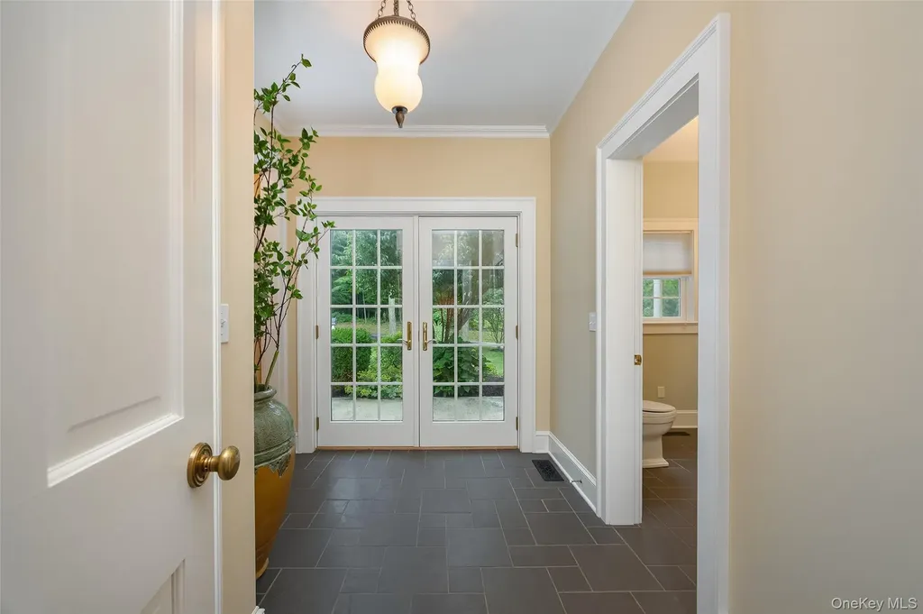 17 Audubon Trail Salt Point NY 12578