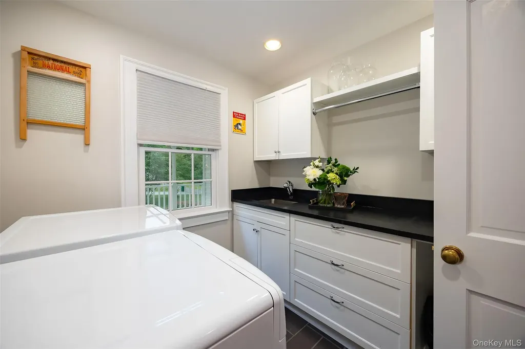 17 Audubon Trail Salt Point NY 12578