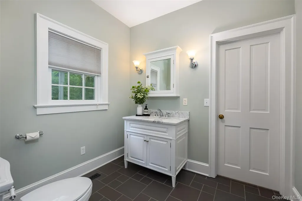17 Audubon Trail Salt Point NY 12578
