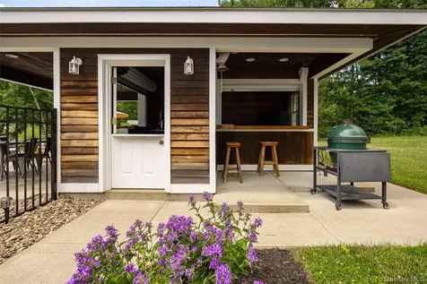 17 Audubon Trail Salt Point NY 12578