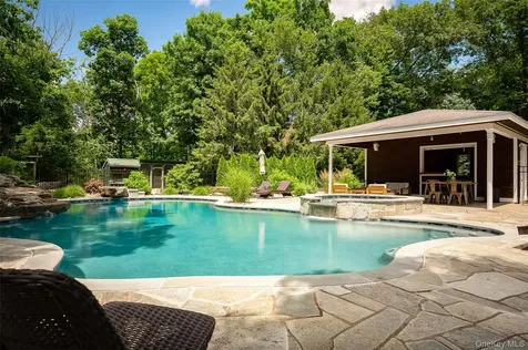 17 Audubon Trail Salt Point NY 12578