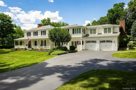 17 Audubon Trail Salt Point NY 12578