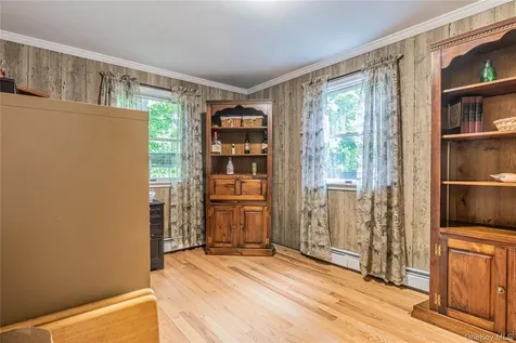 179 Hibernia Road Salt Point NY 12578