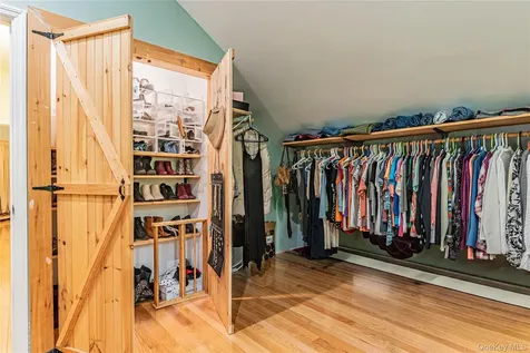 179 Hibernia Road Salt Point NY 12578