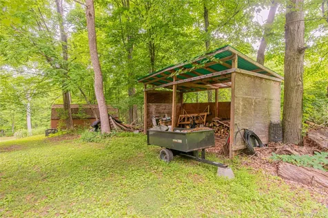 179 Hibernia Road Salt Point NY 12578