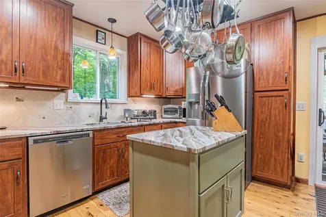 179 Hibernia Road Salt Point NY 12578