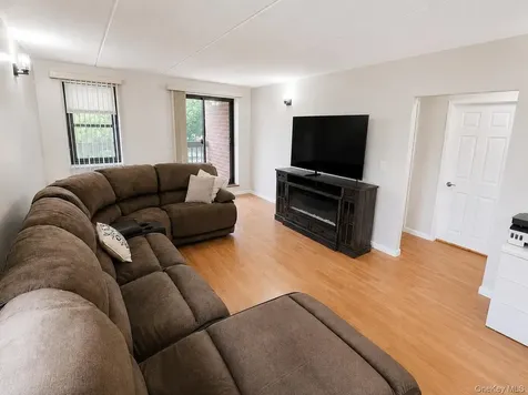 1376 Midland Avenue Bronxville NY 10708