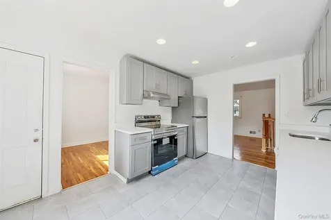 49 Eastern Avenue Deer Park NY 11729