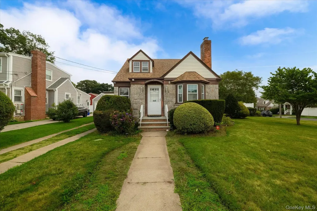1503 Paul Street Baldwin NY 11510