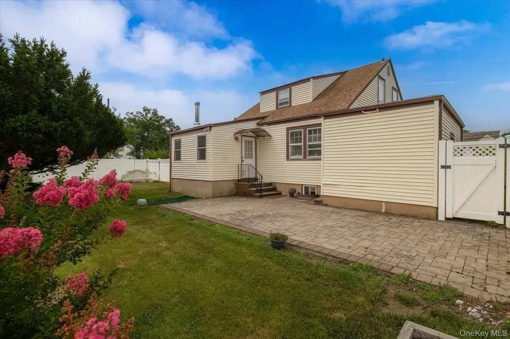 1503 Paul Street Baldwin NY 11510