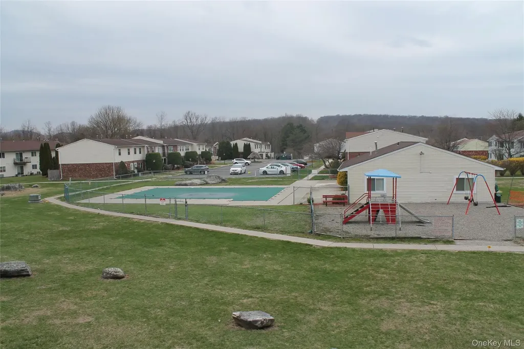 276 Temple Hill New Windsor NY 12553