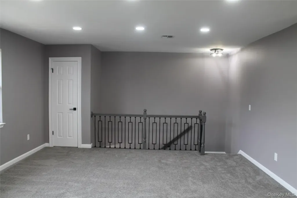 276 Temple Hill New Windsor NY 12553