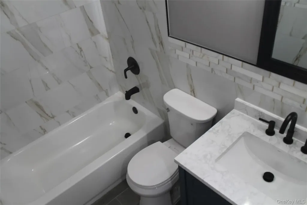 276 Temple Hill New Windsor NY 12553