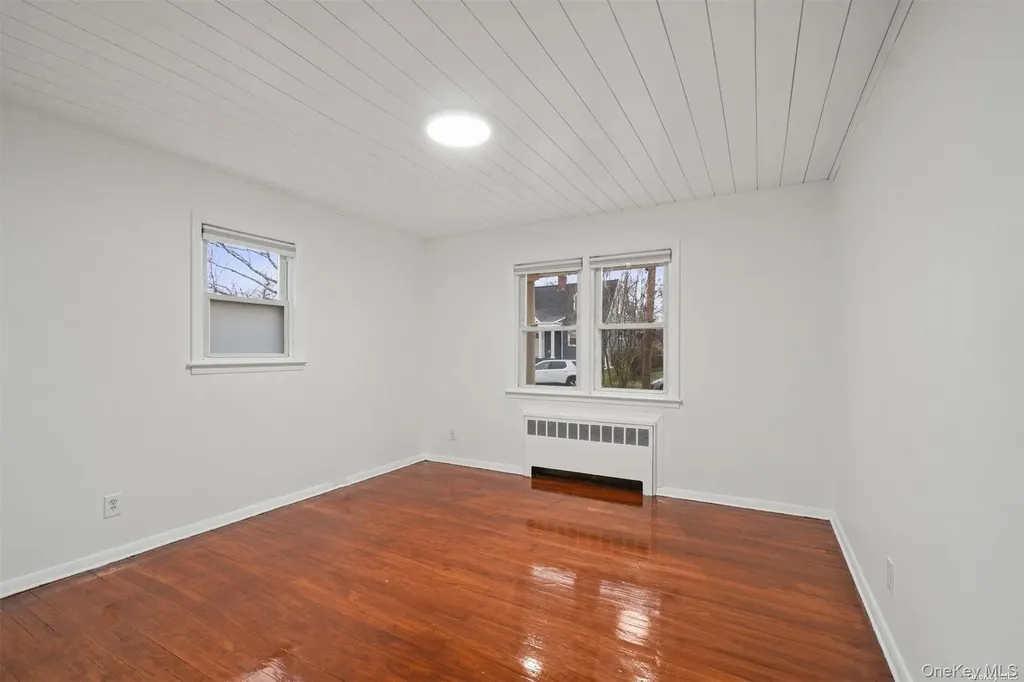 1670 Abby Road Merrick NY 11566