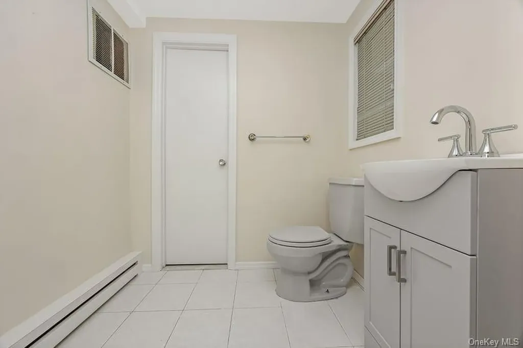 2940 Bond Drive Merrick NY 11566