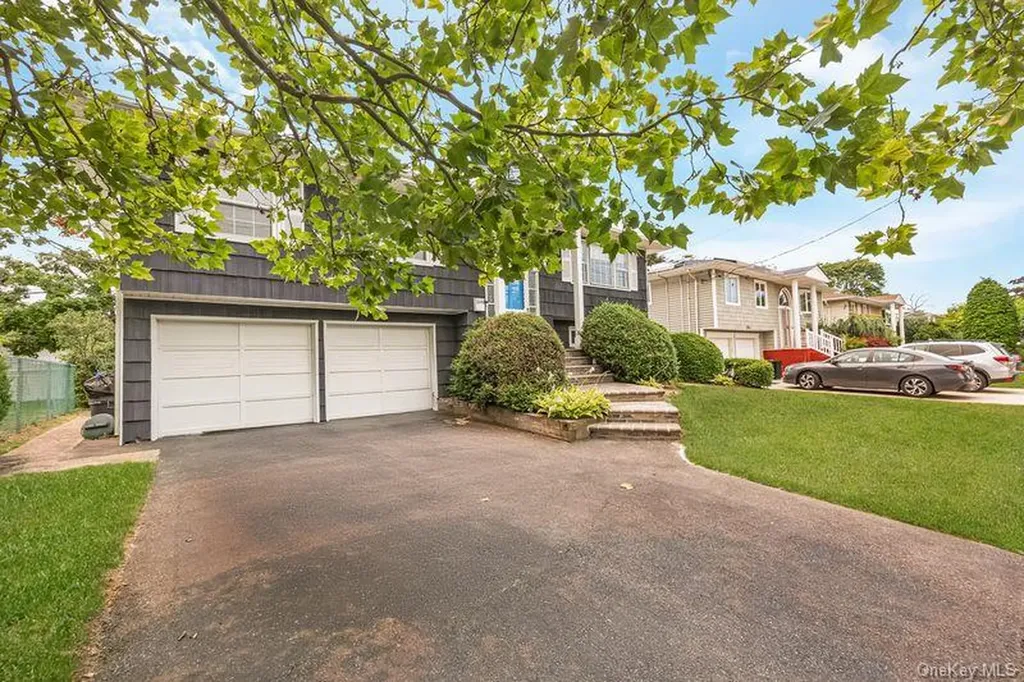 2940 Bond Drive Merrick NY 11566