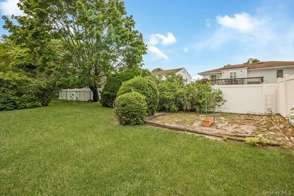 2940 Bond Drive Merrick NY 11566