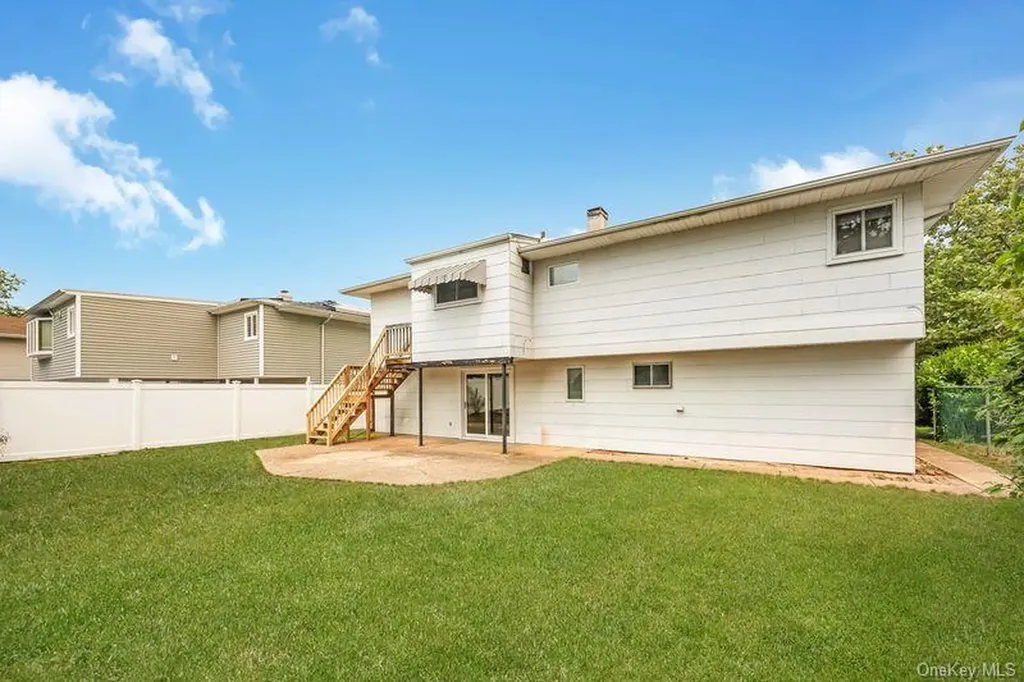 2940 Bond Drive Merrick NY 11566