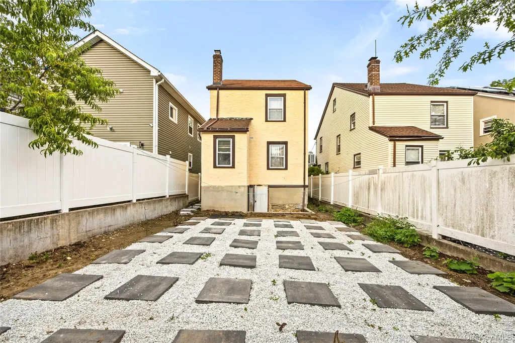 432 Bedford Avenue Mount Vernon NY 10553