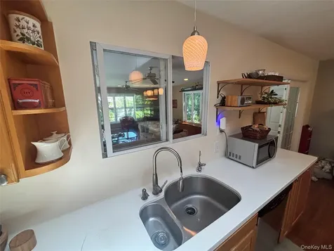 23 Hankin Loop Poughkeepsie NY 12601