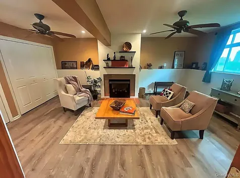 23 Hankin Loop Poughkeepsie NY 12601