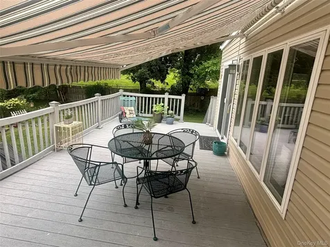 23 Hankin Loop Poughkeepsie NY 12601