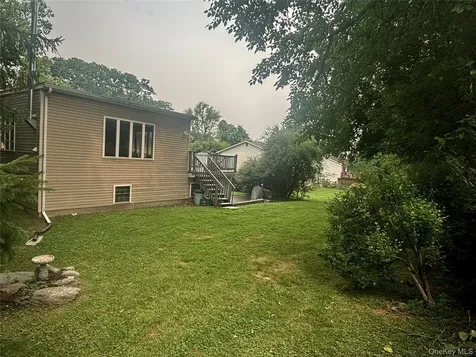 23 Hankin Loop Poughkeepsie NY 12601
