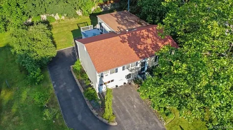 23 Hankin Loop Poughkeepsie NY 12601