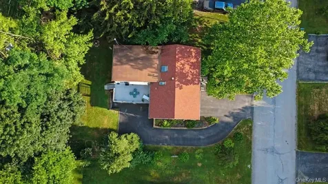 23 Hankin Loop Poughkeepsie NY 12601