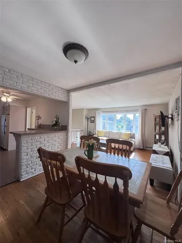 73 Cherokee Avenue West Islip NY 11795