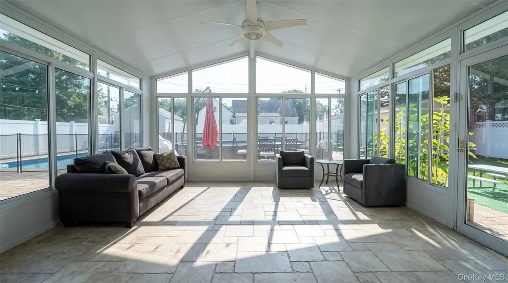 520 Riverside Avenue Massapequa NY 11758