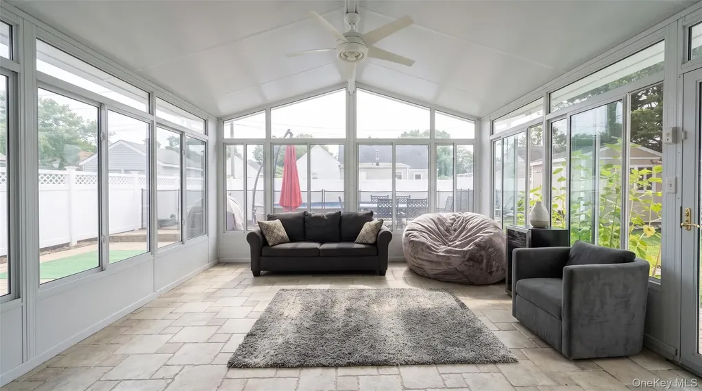 520 Riverside Avenue Massapequa NY 11758