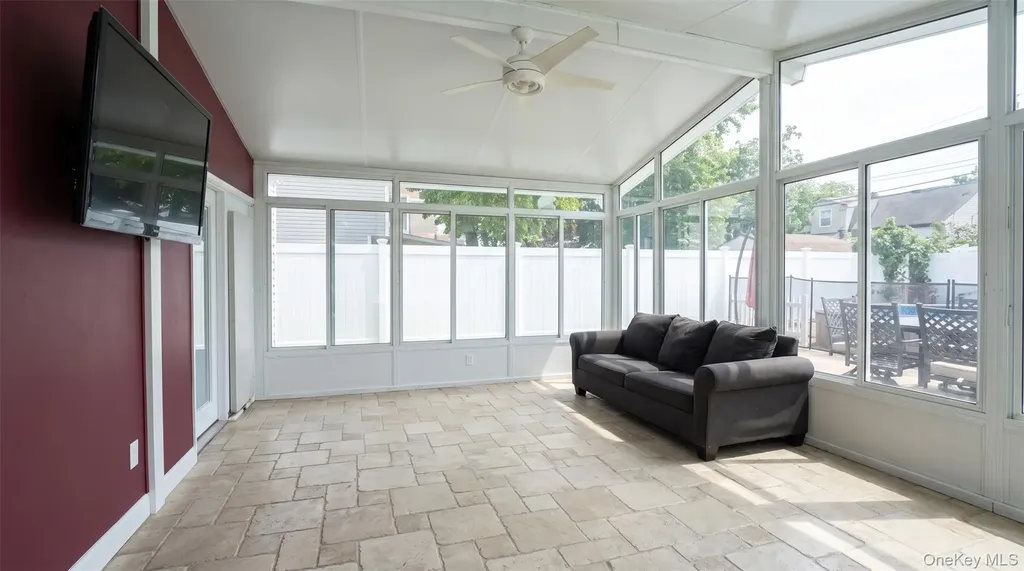 520 Riverside Avenue Massapequa NY 11758