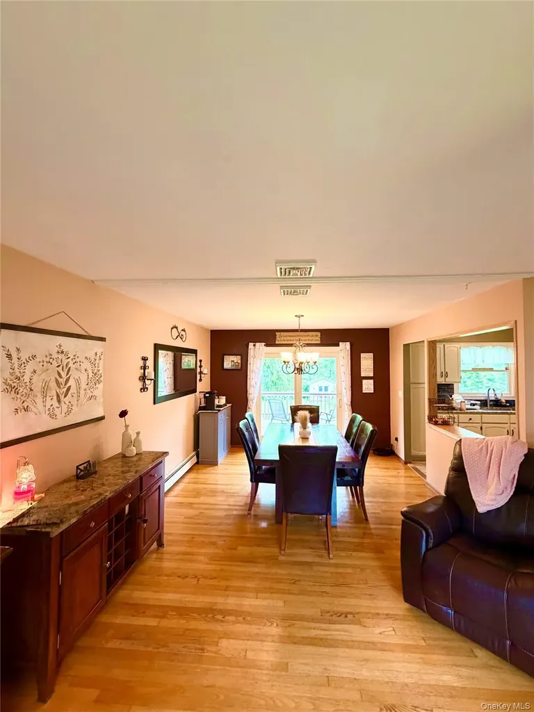 20 Lenart Place Hopewell Junction NY 12533