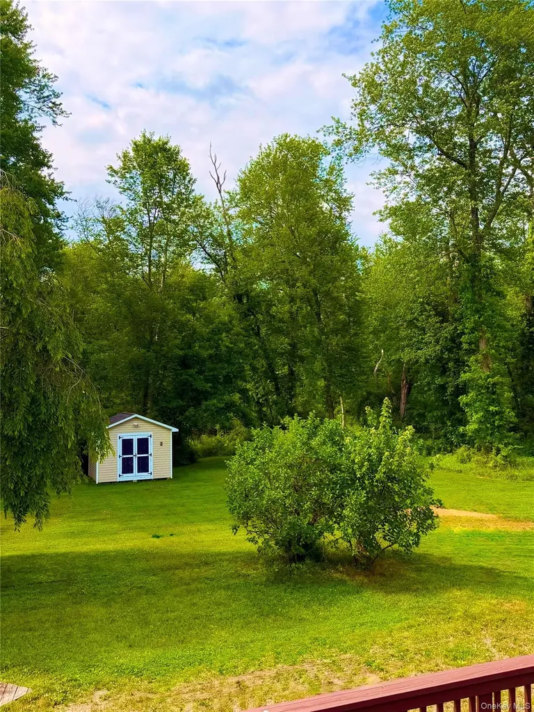 20 Lenart Place Hopewell Junction NY 12533