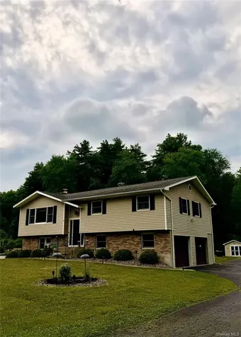 20 Lenart Place Hopewell Junction NY 12533