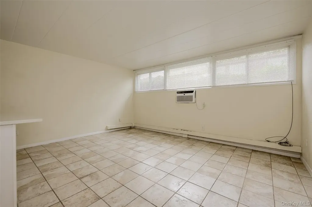 3 Duryea Place Lynbrook NY 11563