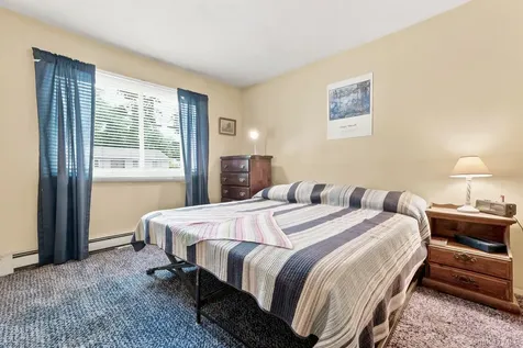 55 Sutton Park Road Poughkeepsie NY 12603