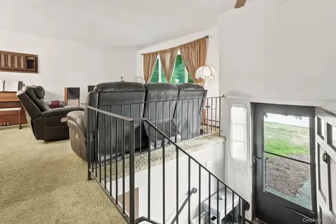 55 Sutton Park Road Poughkeepsie NY 12603