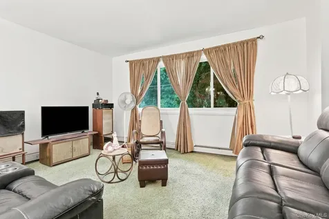 55 Sutton Park Road Poughkeepsie NY 12603